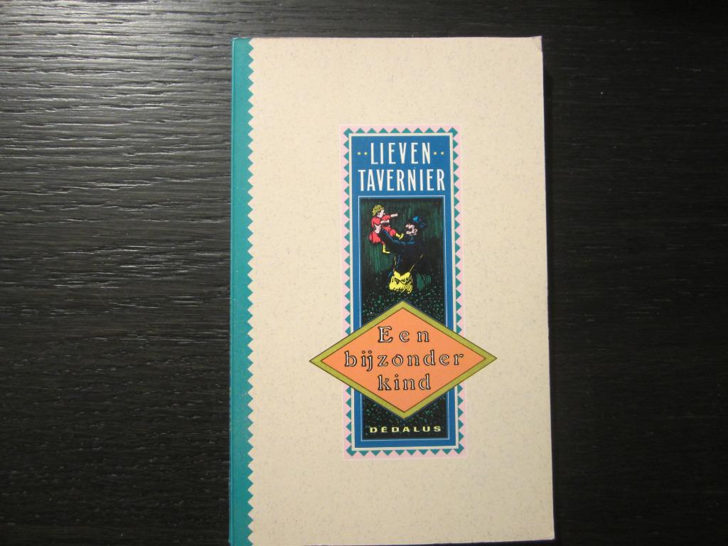 Een bijzonder kind  -Lieven Tavenier-, Boeken, Ophalen of Verzenden