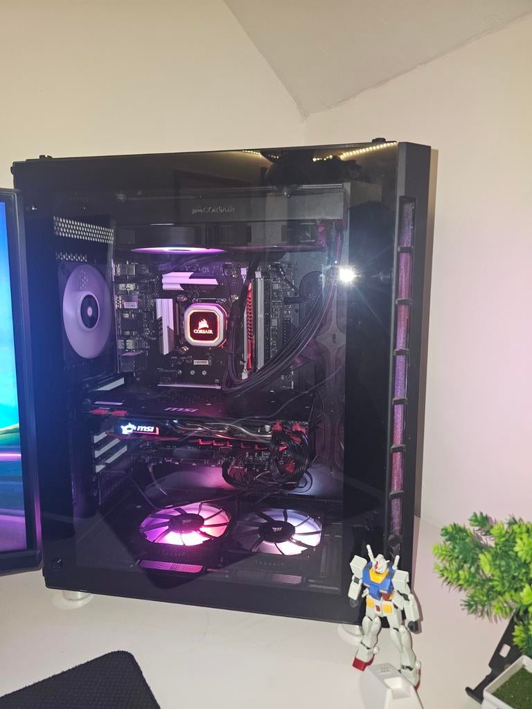 Corsair gaming-pc, Computers en Software, Ophalen