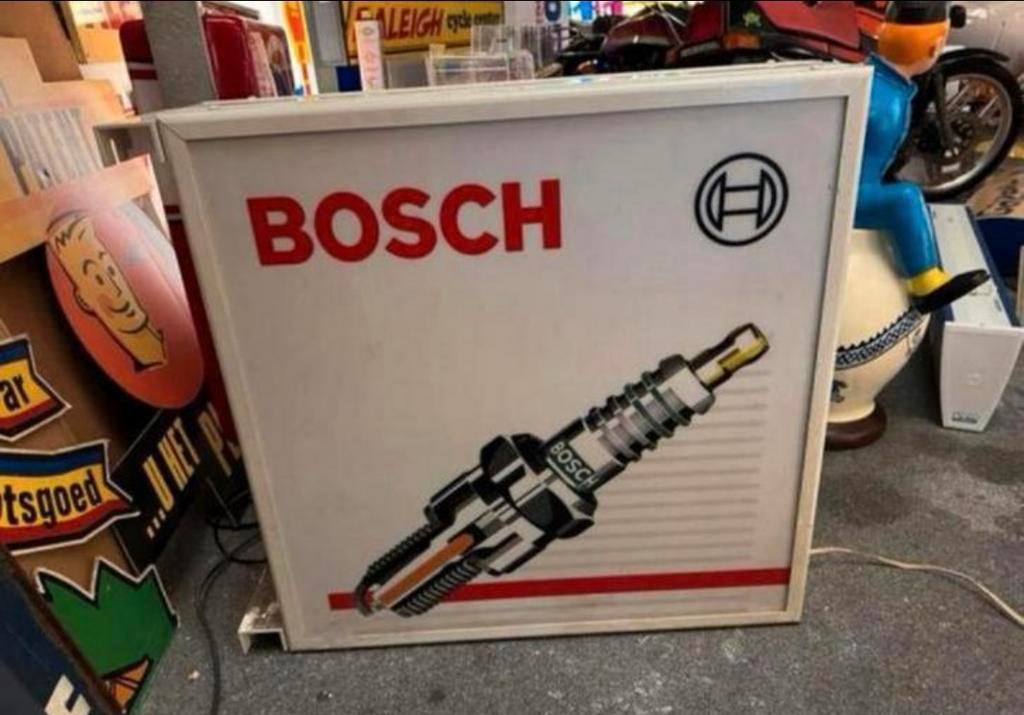 BOSCH bougie oude reclame lichtbak, Verzamelen, Ophalen, Gebruikt, Lichtbak of (neon) lamp