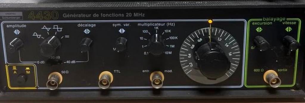 Enertec 4430 functiegenerator voor radioamateurs, Ophalen of Verzenden, Gebruikt
