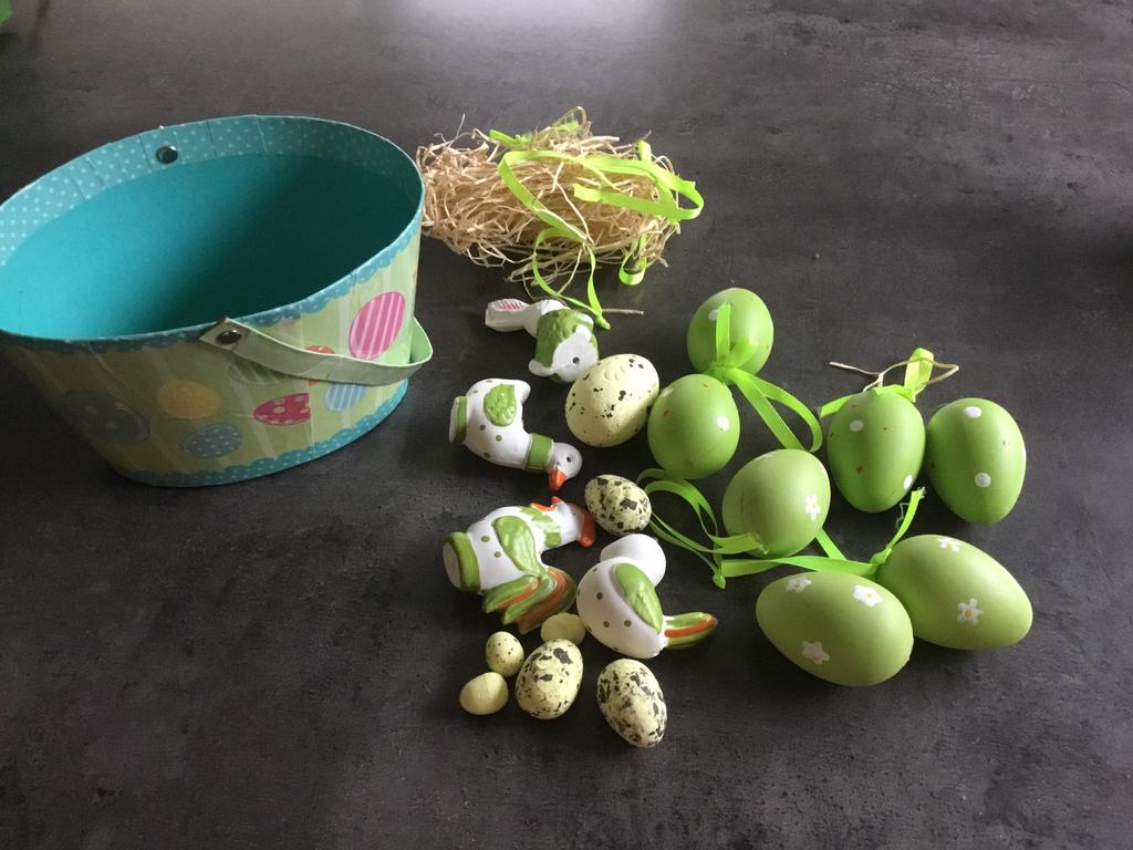 Paasdecoratie, Ophalen of Verzenden, Zo goed als nieuw