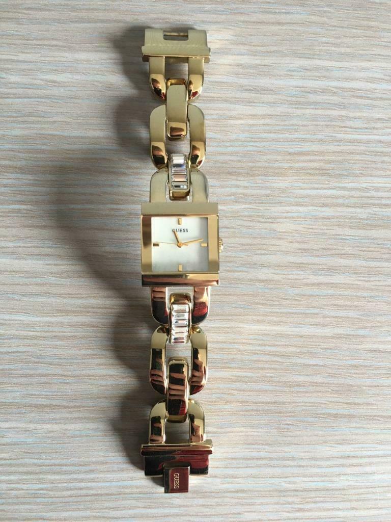 Goudkleurig dameshorloge Guess - NIEUW, Bijoux, Sacs & Beauté, Montres | Femmes, Guess, Acier, Acier, Envoi