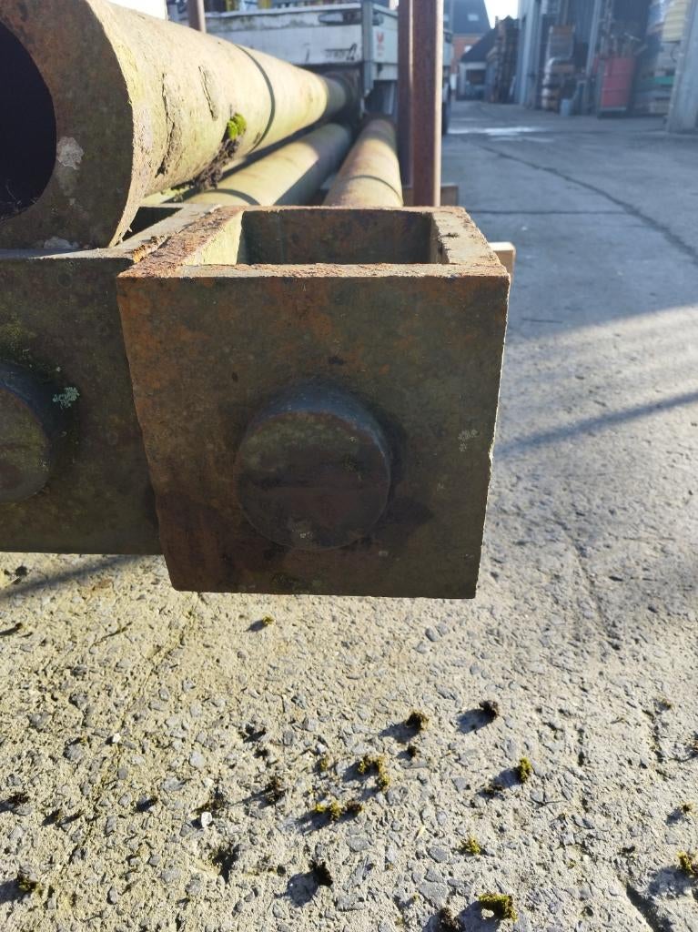 Poteaux robustes en fonte - 405 cm - diamètre 20 cm, Enlèvement, Utilisé, 250 cm ou plus, Poteaux