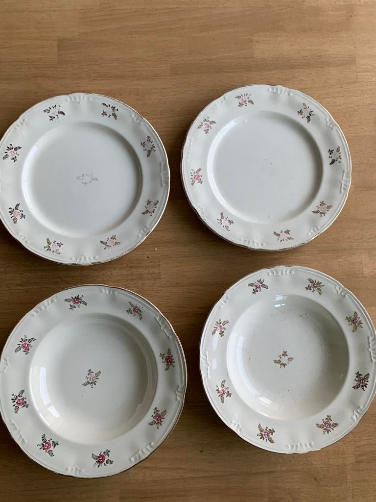 Assiettes anciennes Boch, Enlèvement ou Envoi