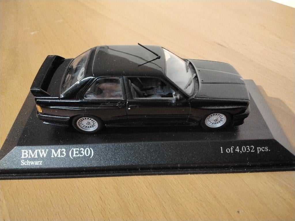 Bmw M3 e30 Minichamps 1/43, Enlèvement, Neuf, Voiture, MiniChamps