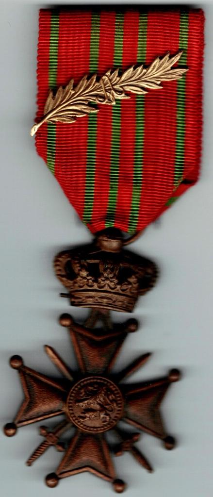 Oorlogskruis 1914 1918 met gouden palm, Verzamelen, Verzenden, Overige soorten, Lintje, Medaille of Wings