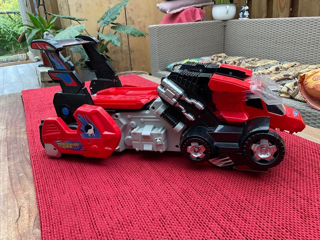 Switch & go transformer car dino barry brachiosaurus, Enlèvement ou Envoi, Utilisé
