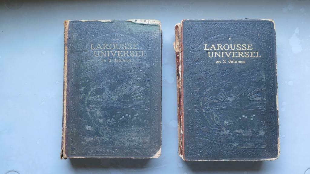 Dictionnaire Larousse universel 2 volumes, Larousse, Enlèvement ou Envoi, Utilisé, Français