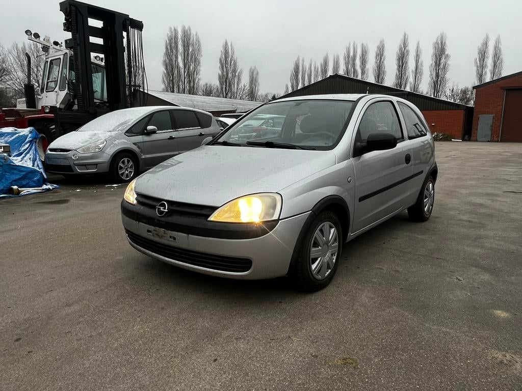 OPEL CORSA 1.2BENZINE VAN 2004 MET AIRCO 140DKM, Auto's, Voorwielaandrijving, Stof, Zwart, Bedrijf