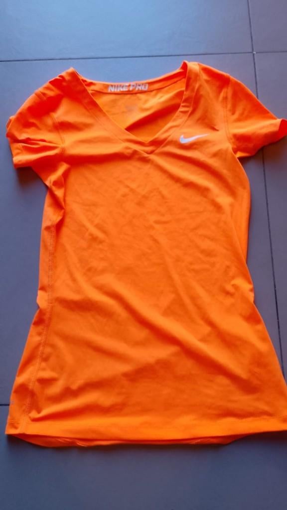 sportshirt Nike pro dames maat S, Ophalen of Verzenden, Zo goed als nieuw, Maat 36 (S)