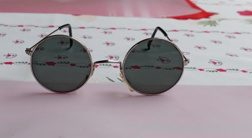 Lunettes de soleil rondes style John Lennon, Enlèvement ou Envoi, Comme neuf, Lunettes, Autres marques