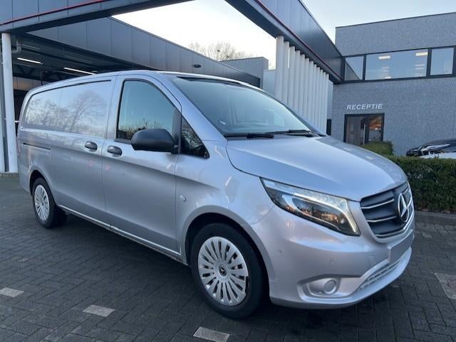 Mercedes Vito 116 cdi Autom Leder/Led/ACC/Standverwarming, Cuir, Argent ou Gris, Entreprise, 2 places