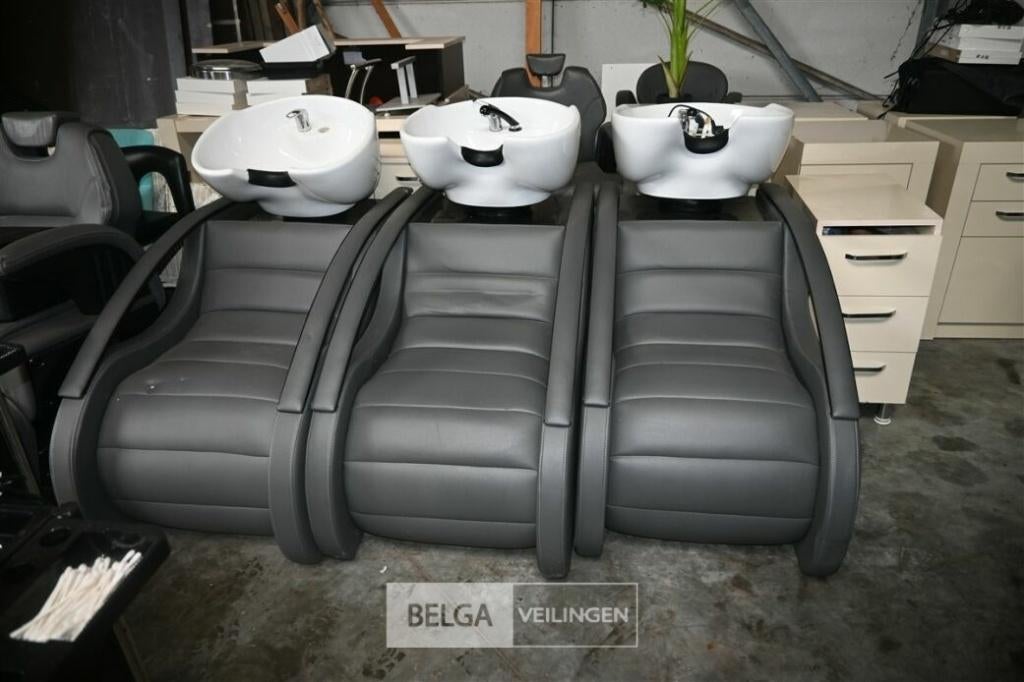 Kapper stoelen en meubels, Ophalen