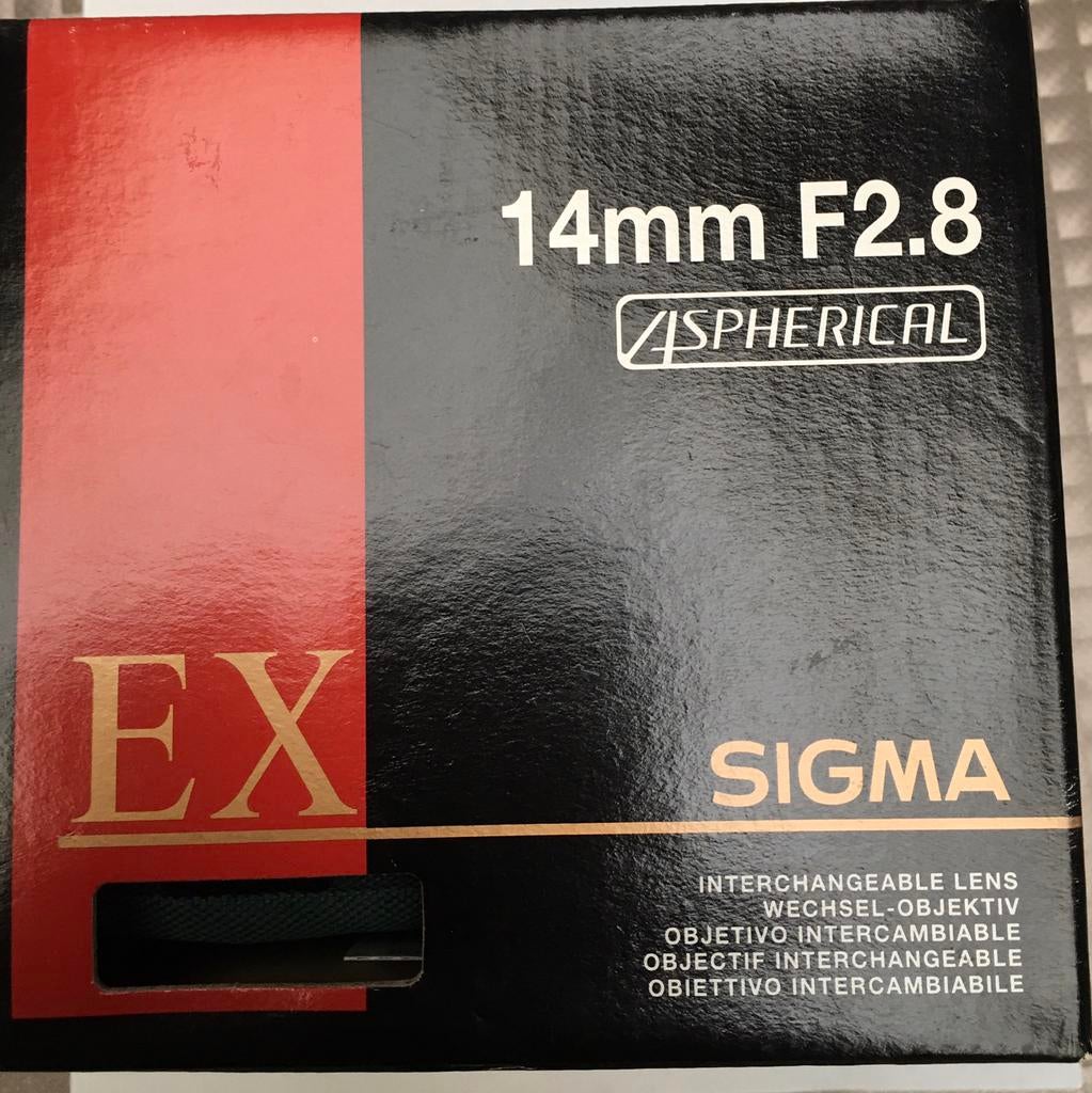 Sigma 14mm groothoek F2.8 HSM, Ophalen