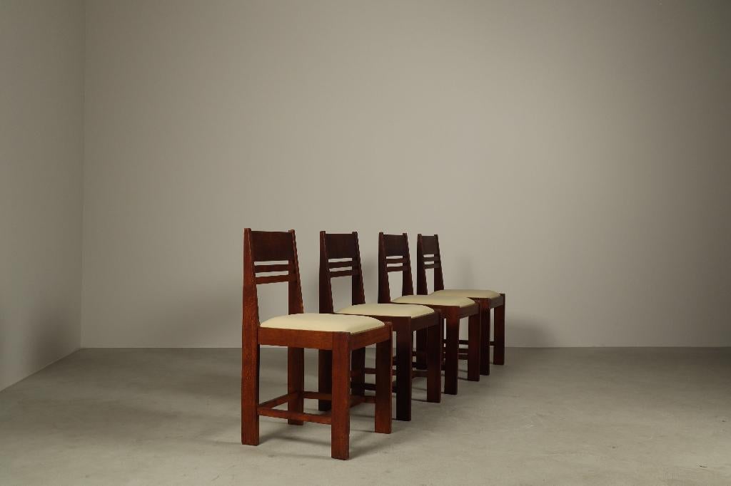 Set of 4 Dutch Hague School oak dining chairs, 1925-1935, Enlèvement