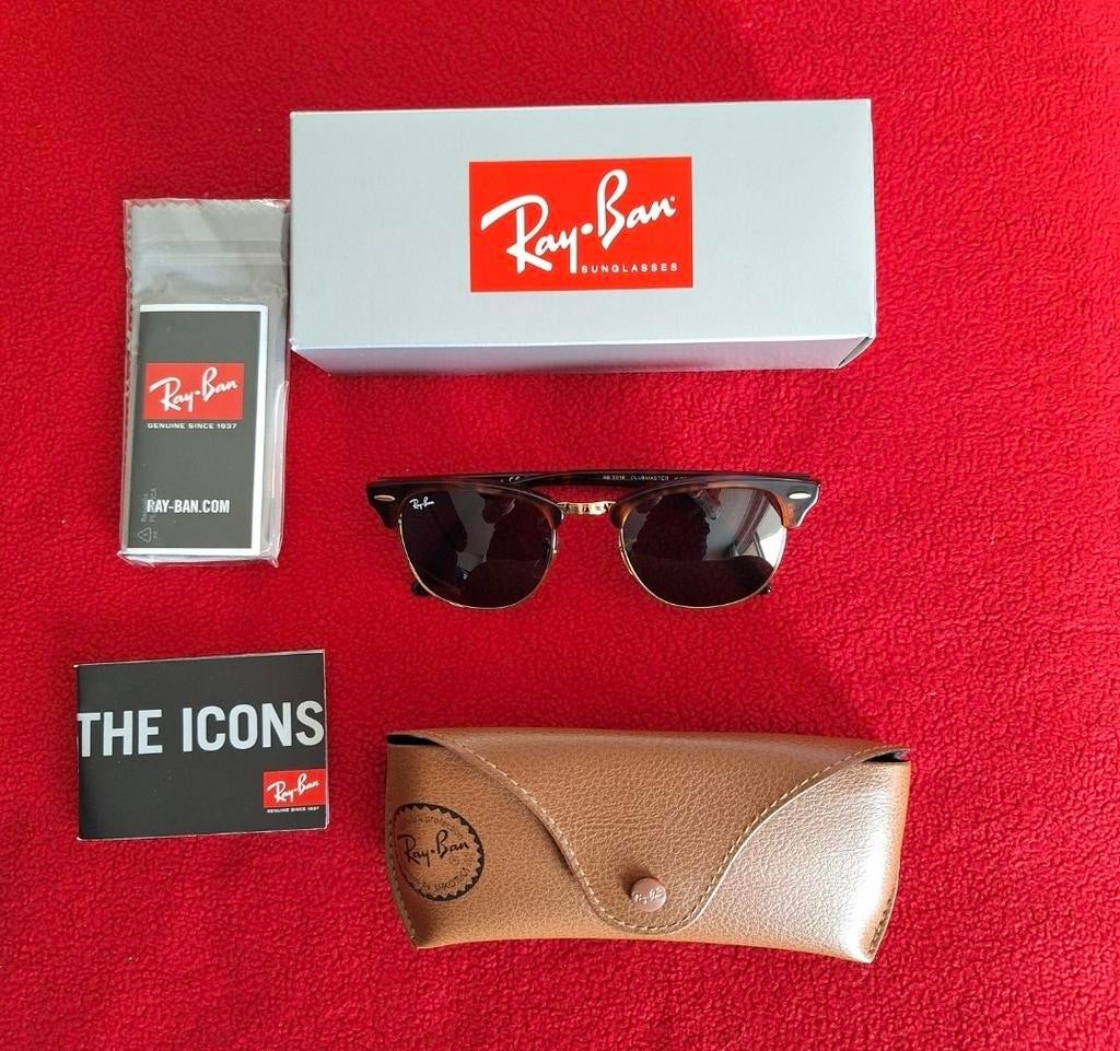 Ray-Ban Clubmaster RB3016 – État Neuf – FULL SET COMPLET, Enlèvement ou Envoi, Lunettes, Ray-Ban