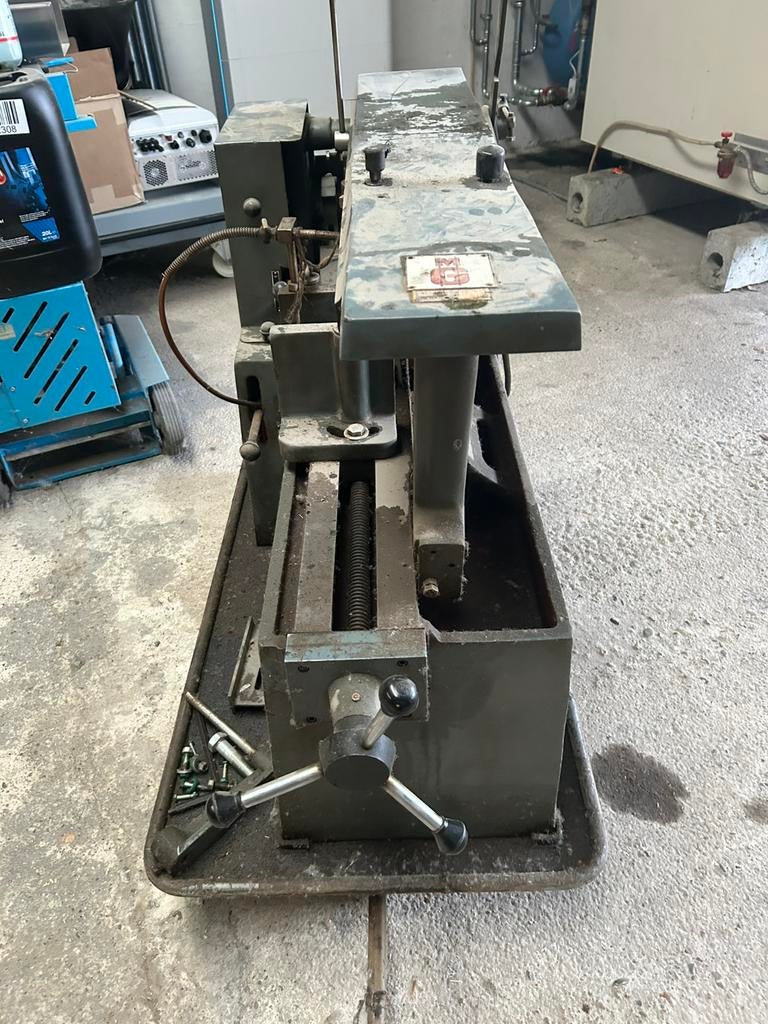 Beugelzaagmachine, Enlèvement