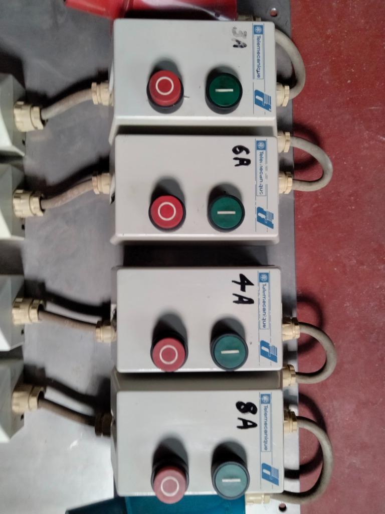 Elektrische verdeelplaat voor werven, Ophalen, Zo goed als nieuw, Schakelaar