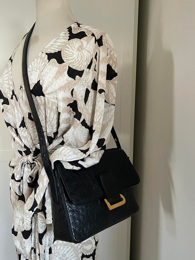 Delvaux tas Ostrich Le Poirier, Ophalen, Zwart