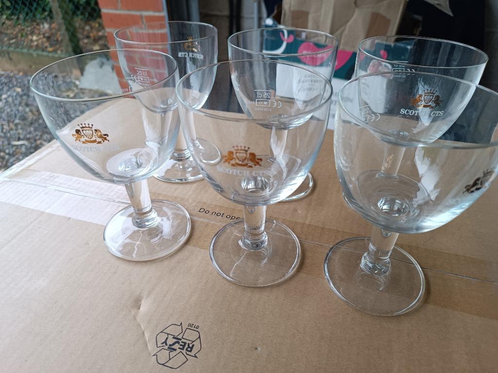 A vendre 6 verres Scotch CTS, Verzamelen, Ophalen, Gebruikt, Bierglas