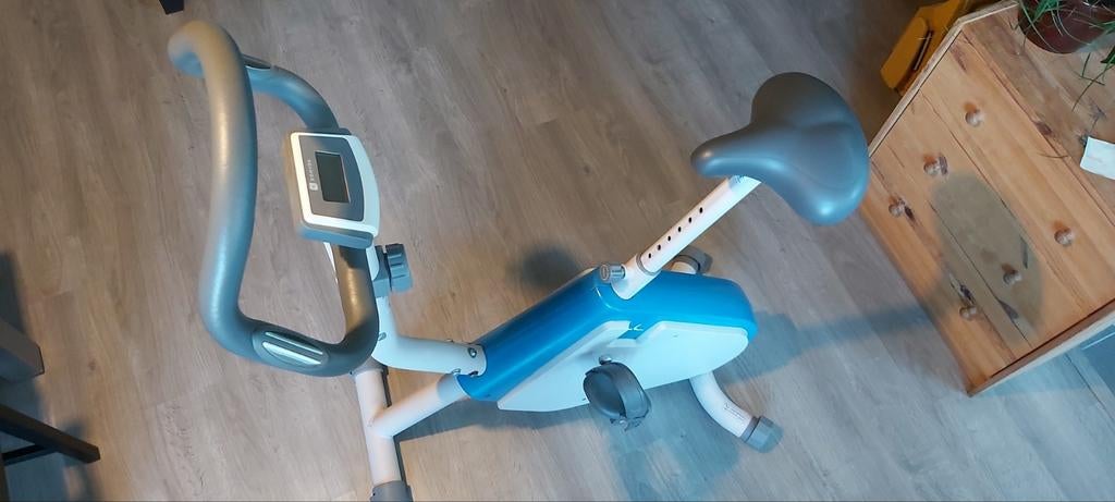 188) Vélo d'appartement VM 200 domyo, Ophalen, Gebruikt, Metaal, Benen