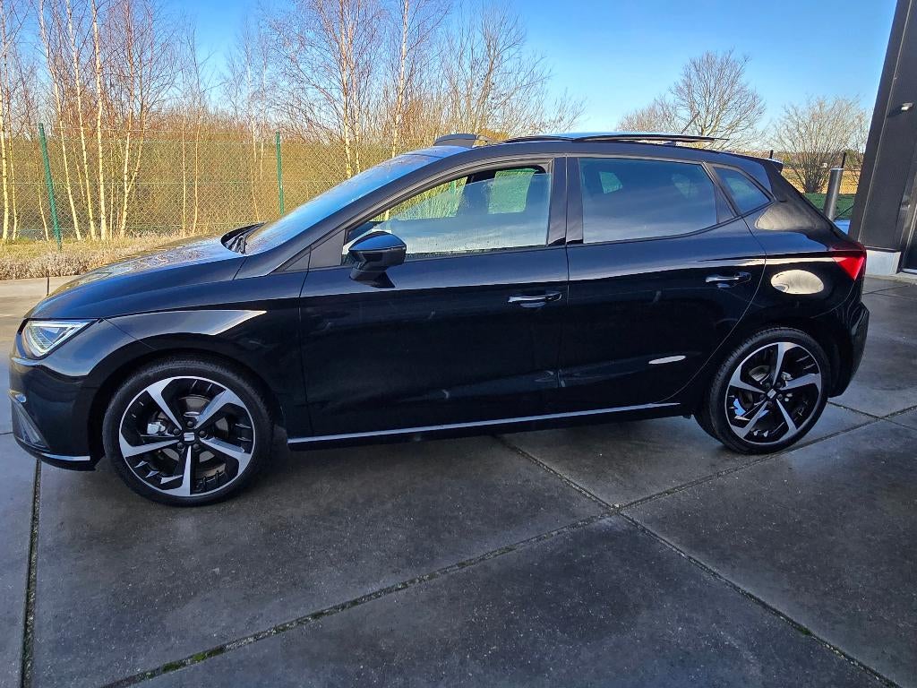 Seat Ibiza 1.0 TSI FR Pro black DSG Automaat Pano, Auto's, Seat, Automaat, Adaptive Cruise Control, Bedrijf, 5 deurs