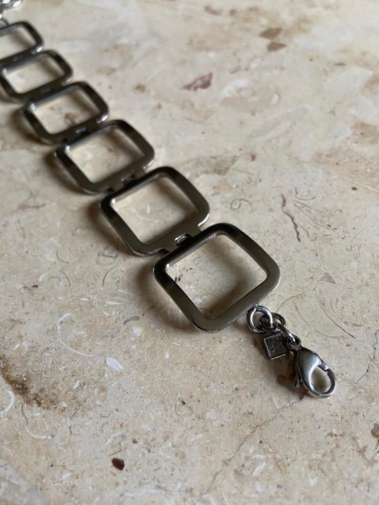 Victoria - Zilveren Schakelarmband met Vierkante Ornamenten, Ophalen of Verzenden, Zo goed als nieuw, Zilver, Staal