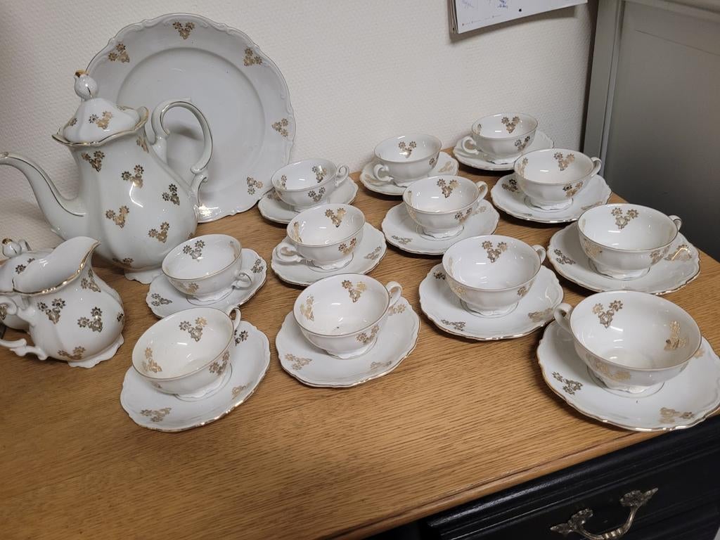 Volledig porseleinen koffieservice, Antiek en Kunst, Antiek | Servies compleet, Ophalen of Verzenden
