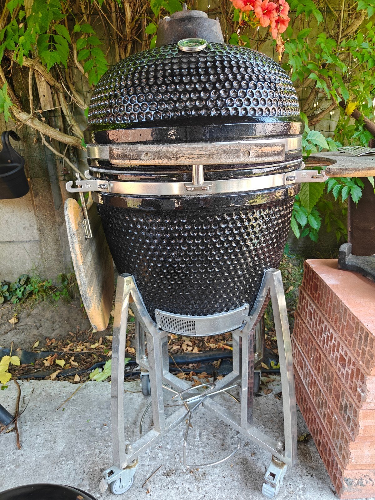 Barbecue Kamado L (grill de 46 cm) avec support mobile, Enlèvement, Comme neuf, Avec accessoires