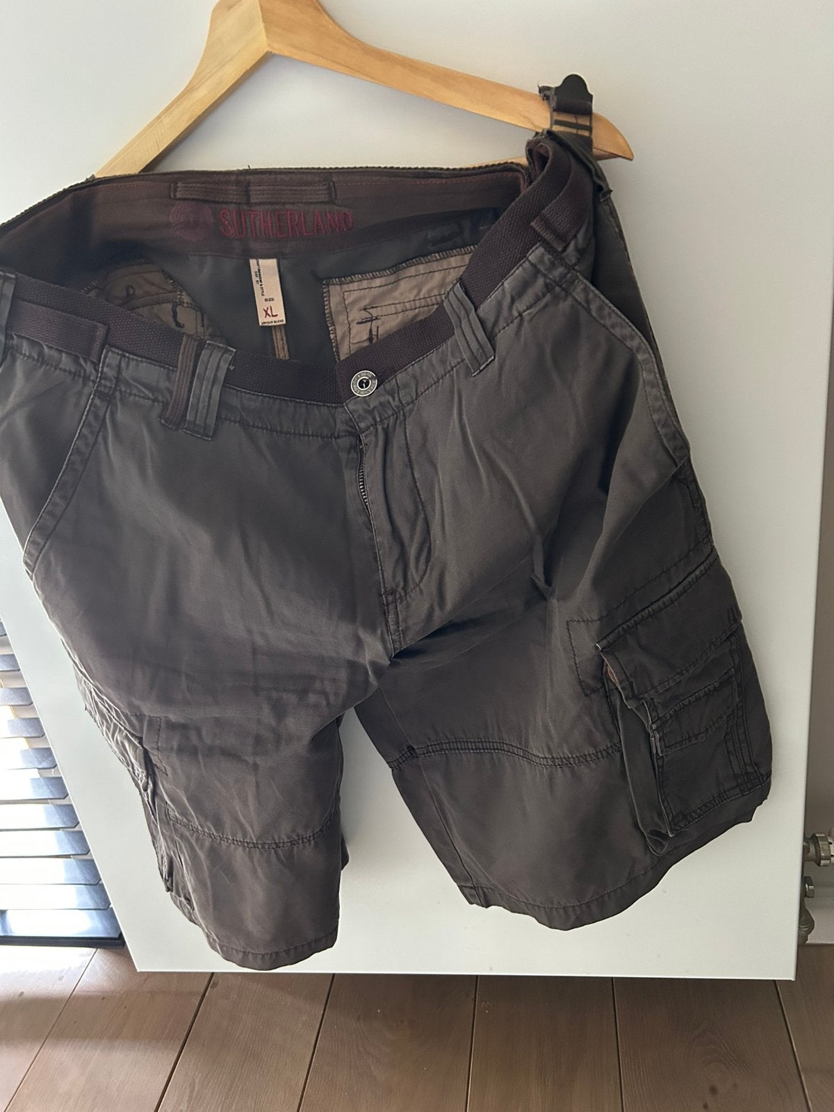 Bruine korte broek heren maat xl cargozakken, Ophalen, Zo goed als nieuw, Maat 56/58 (XL)