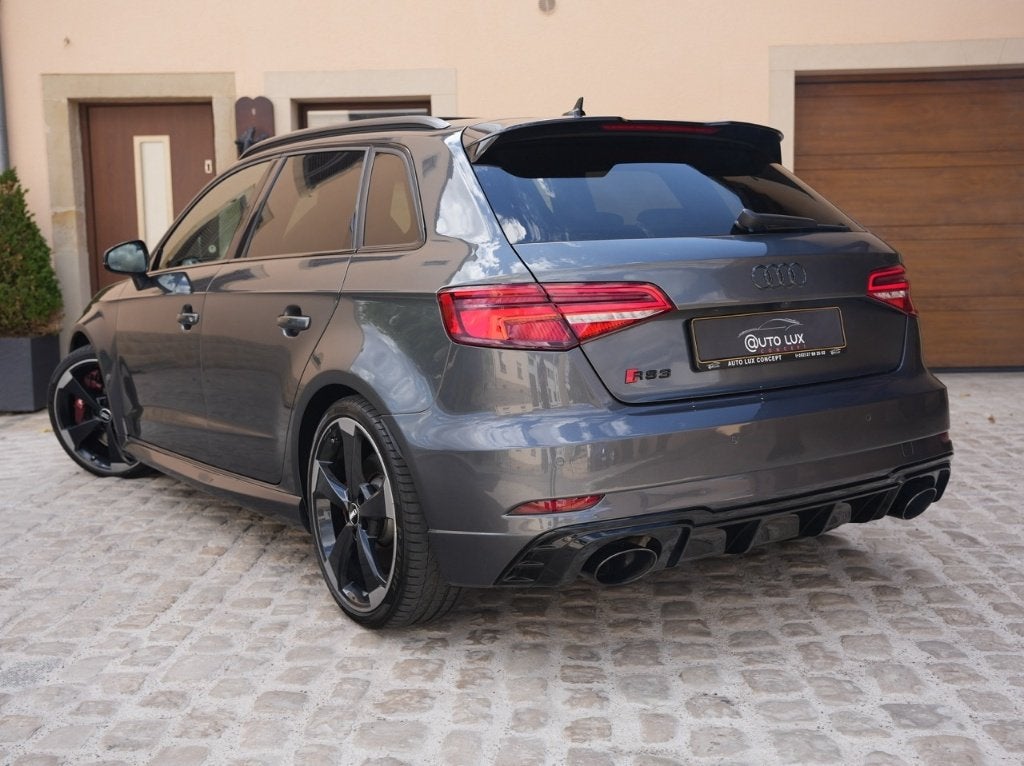 Audi RS3 Sportback/Matrix/Caméra/Magnetic Ride/B&O/CarPlay, Autos, Cuir, Argent ou Gris, Achat, 2480 cm³