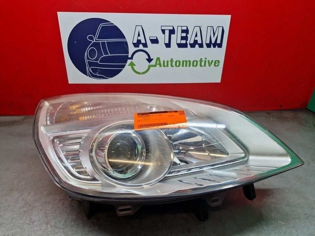 PHARE / OPTIQUE AVANT GAUCHE Renault Grand Scénic II (JM), Renault, Utilisé, Peter-Huppertz-Straße 5
51063  Köln, DE, Dialog.deutschland@renault.de