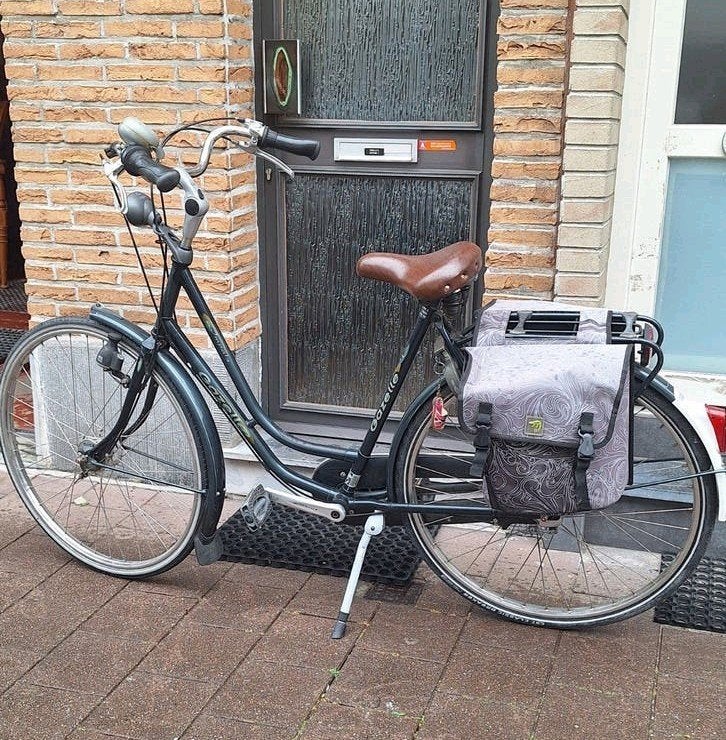 ◼️Stevige DAMENS fiets Merk Gazelle --- Inclusief fietstas, Ophalen, Gebruikt, Velgrem, Versnellingen