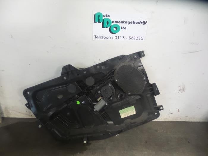 Mécanique vitre 4portes avant gauche d'un Ford Fiesta (Fies, -, 3 mois de garantie, -, -