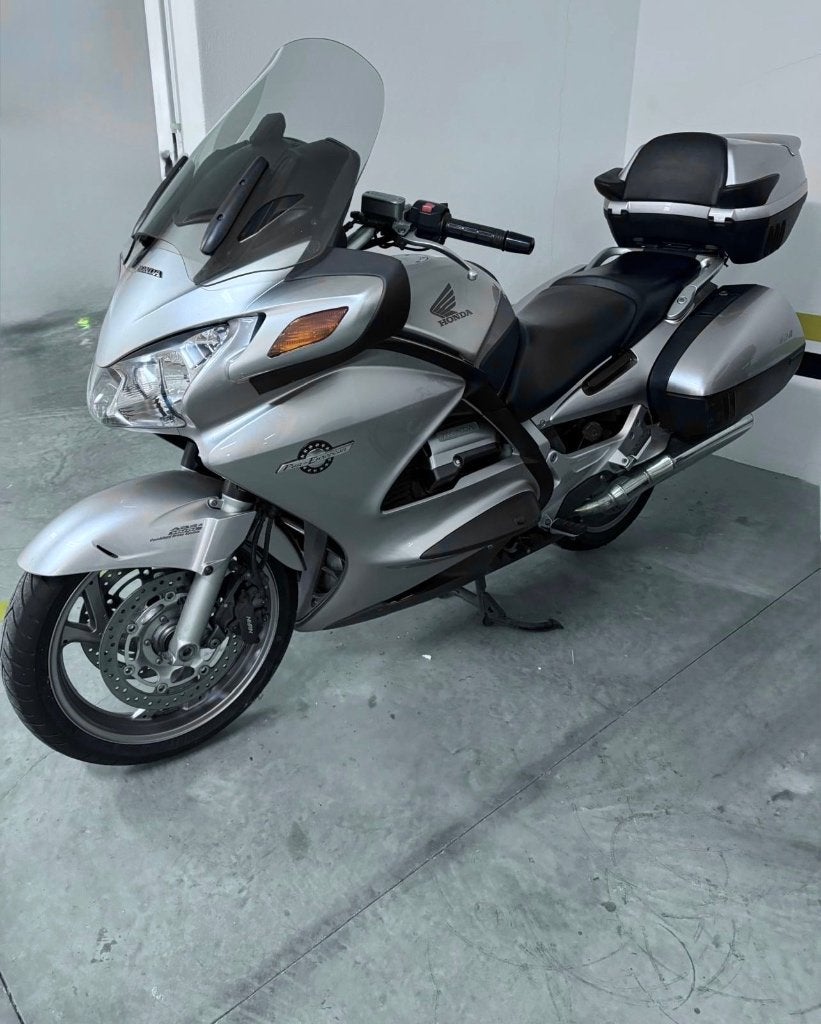 Honda Pan European St 1300, Motoren, Motoren | Honda, Occasion, 4 cilinders, Motorrijbewijs A, Particulier