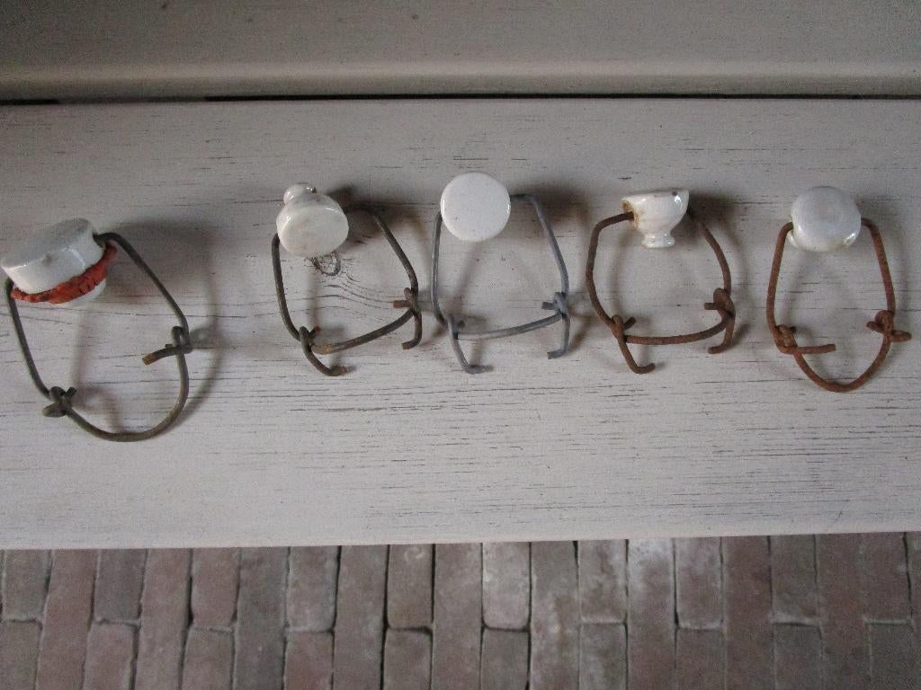 oude porselein stoppen en flessen, Verzamelen, Biermerken, Ophalen of Verzenden, Gebruikt, Flesje(s)