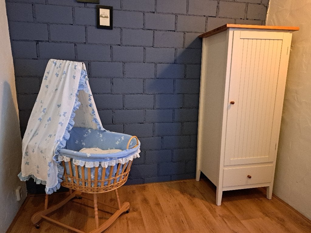 Babywieg en kast, Enfants & Bébés, Berceaux & Lits, Utilisé, Berceau, Enlèvement