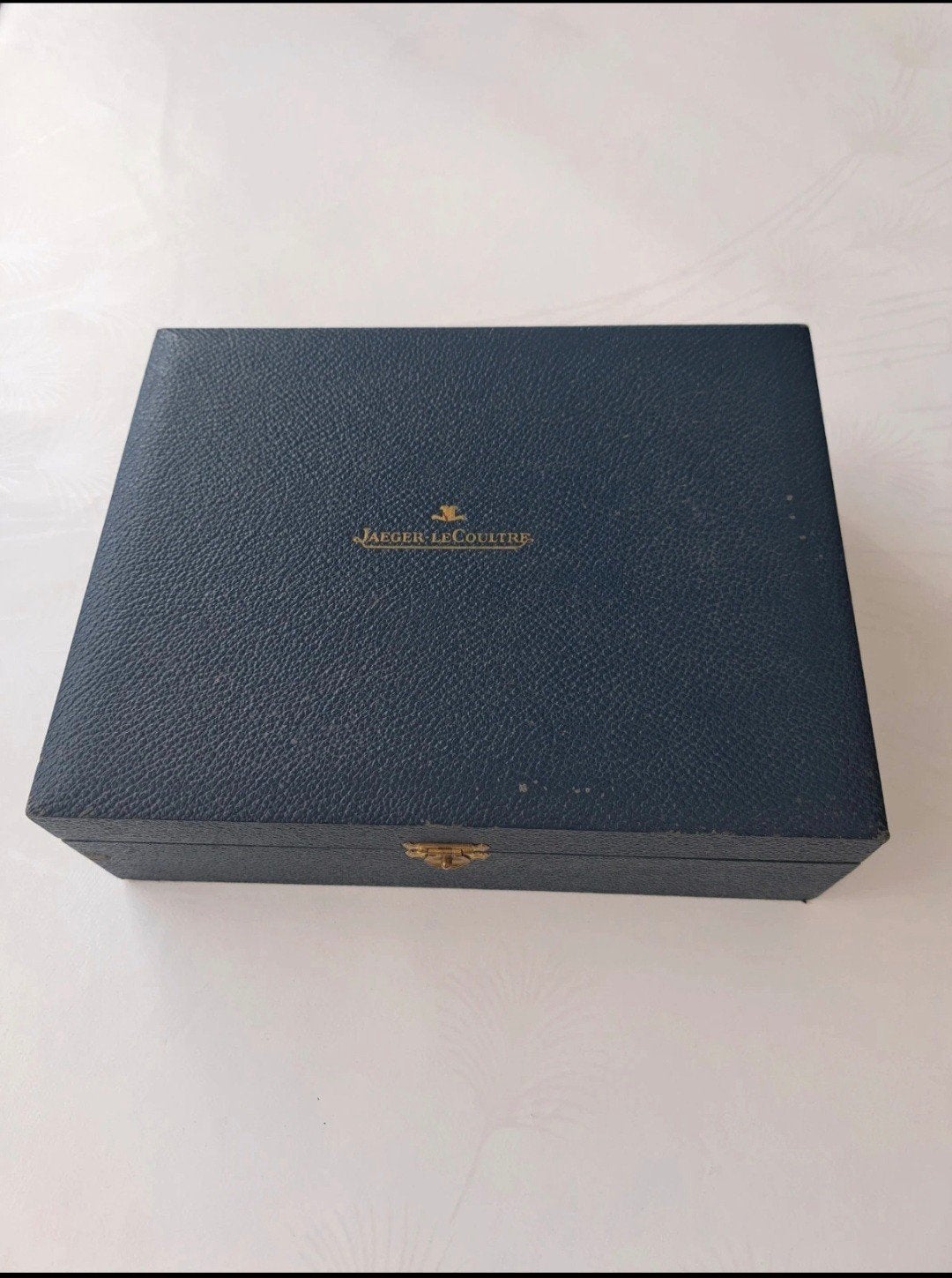 Ecrin ancien Jaeger-leCoultre . Numéro 506

Envoi ou enlèvem, Enlèvement ou Envoi
