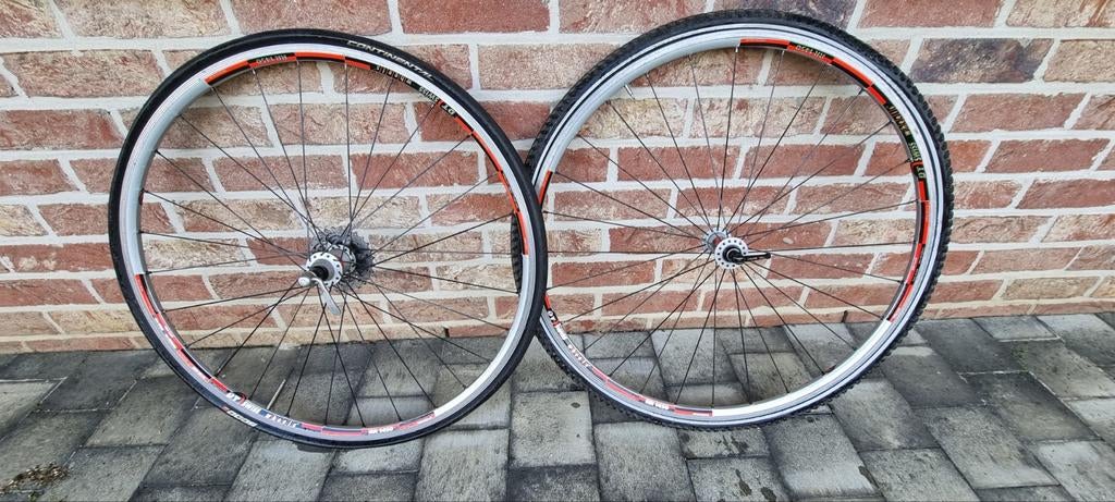 DTSwiss r1450 wielset voor snelspanners. Weinig gebruikt., Fietsen en Brommers, Fietsonderdelen, Ophalen