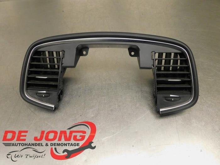 Grille aération tableau de bord d'un Renault Grand Scenic, Autos : Pièces & Accessoires, Tableau de bord & Interrupteurs, Renault