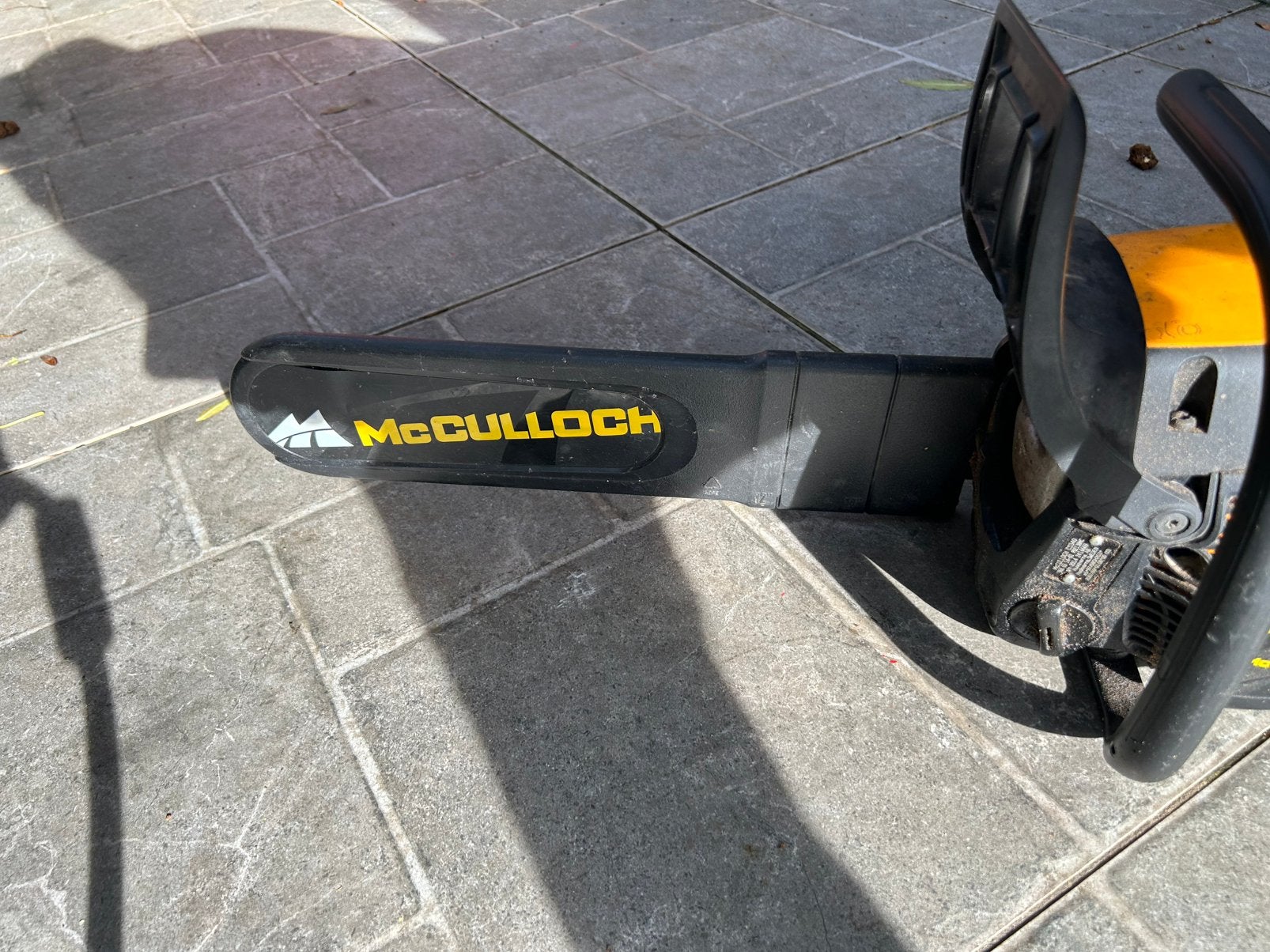 MCculloch benzine kettingzaag, Doe-het-zelf en Bouw, Ophalen, Zo goed als nieuw, Kettingzaag