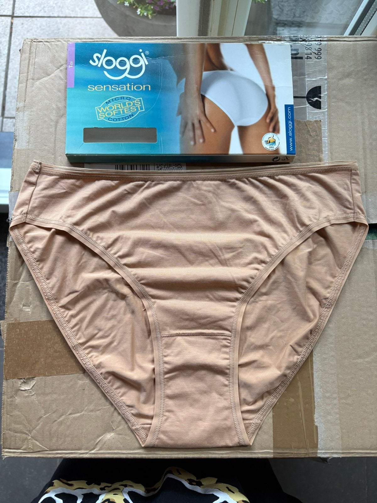 Nouveau slip beige de Sloggi (42/XL)., Enlèvement ou Envoi, Beige, Slip