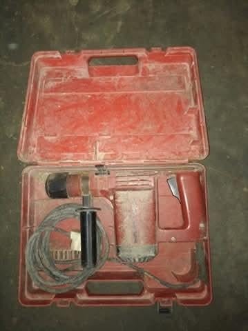 Foreuse TE12 Hilti à réparé moteur tourne mais pas de broche, Enlèvement
