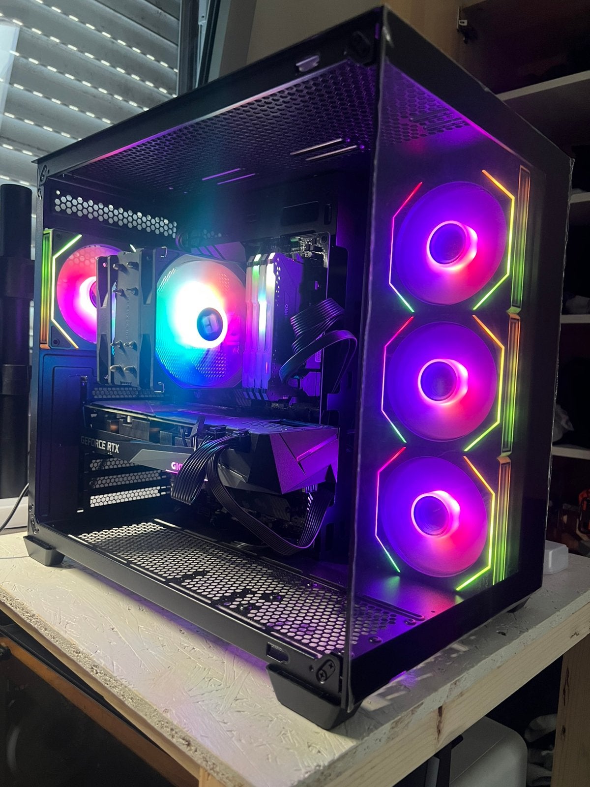 PC de jeu | R7 5800x|RTX 3070, Comme neuf, 3 à 4 Ghz, Gaming, SSD