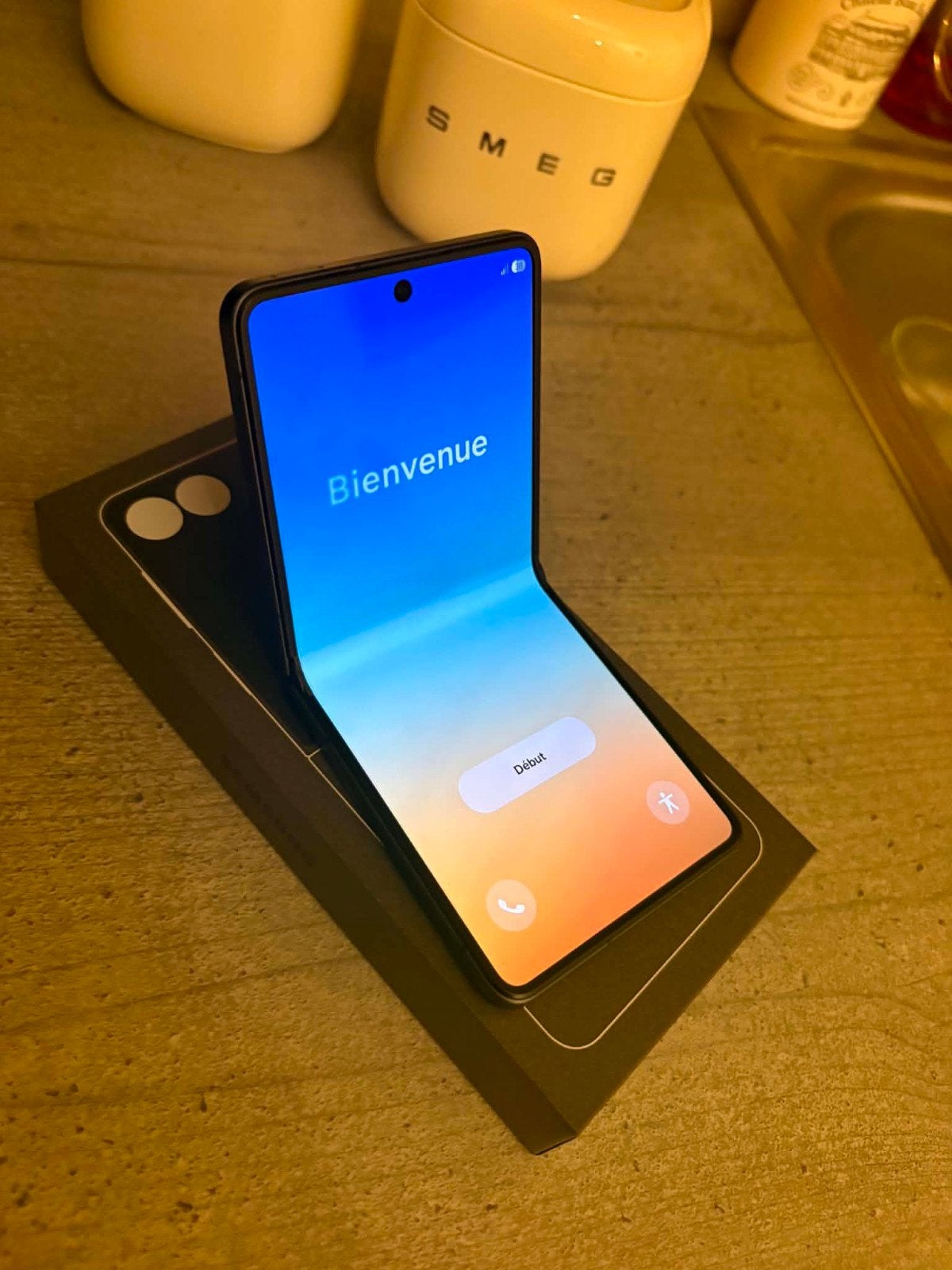 Galaxy Z Flip 8, Télécoms, Téléphonie mobile | Samsung, Enlèvement, Neuf, Galaxy Z Flip, Sans abonnement