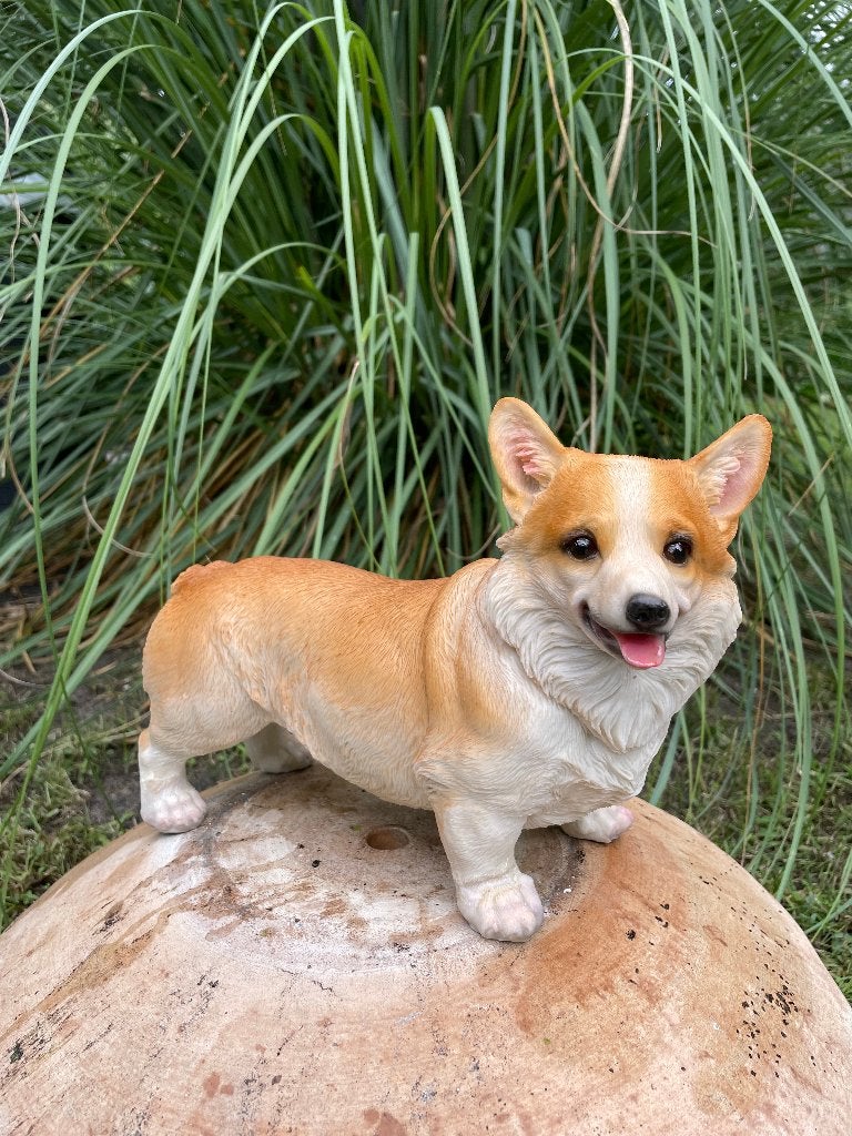 Chien Corgi gallois assis, pelouse, jardin, 50 cm, Jardin & Terrasse, Enlèvement ou Envoi, Neuf, Synthétique, Animal