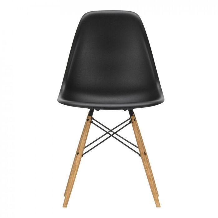 Vitra Eames DSW stoel met essenhout onderstel, Enlèvement, Comme neuf, Noir
