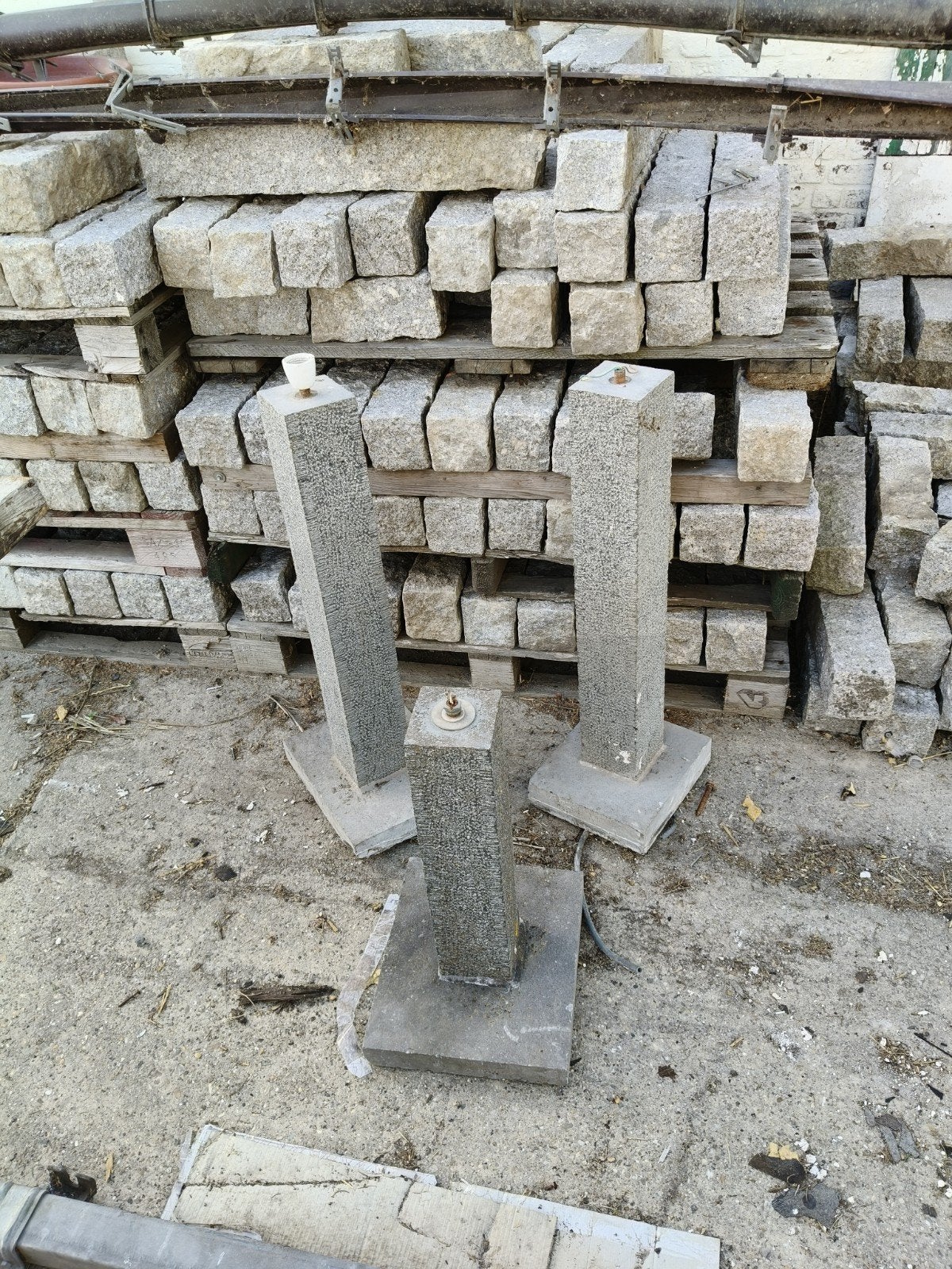 3 lampes d'extérieur en pierre bleue, Enlèvement