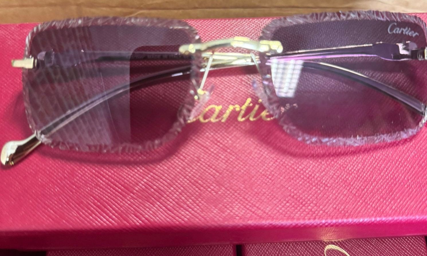 Lunette cartier disponible, Enlèvement, Comme neuf