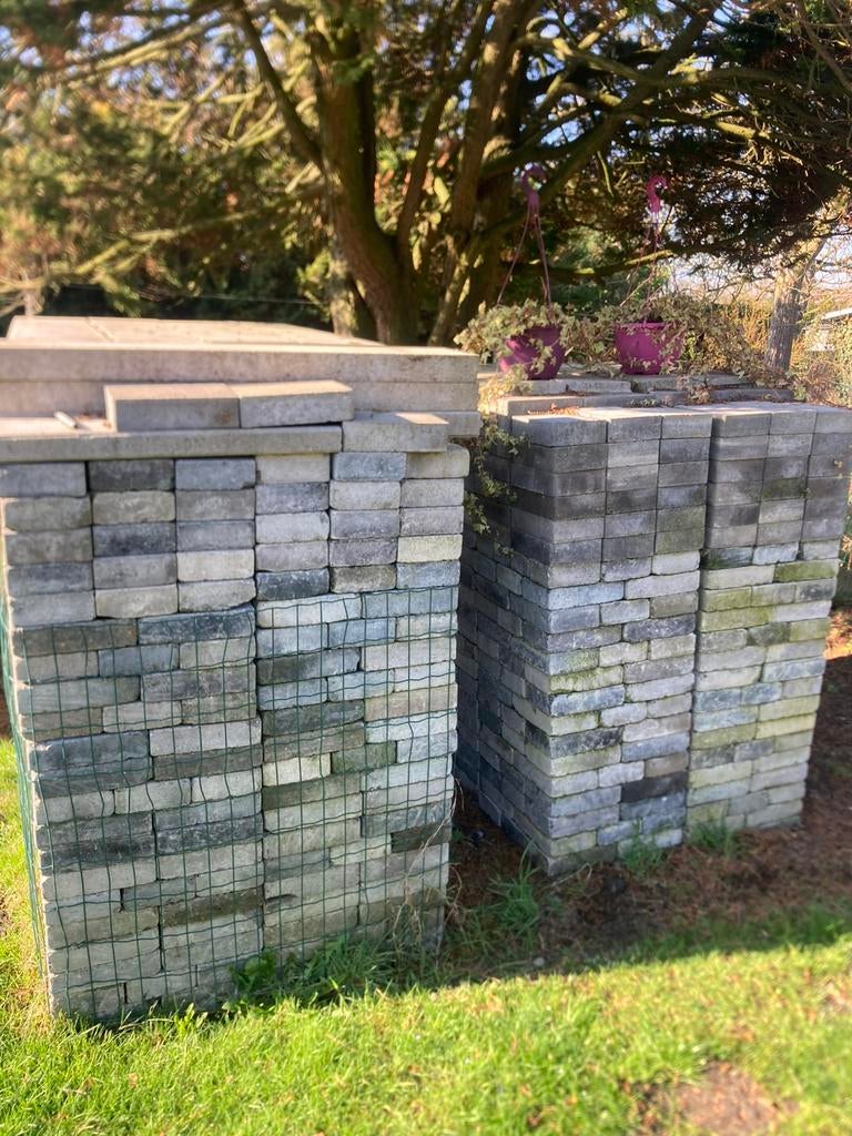 Pavé 40M2.   3  teintes + 39 bordures en beton, Enlèvement, Neuf, Autres matériaux, Autres types